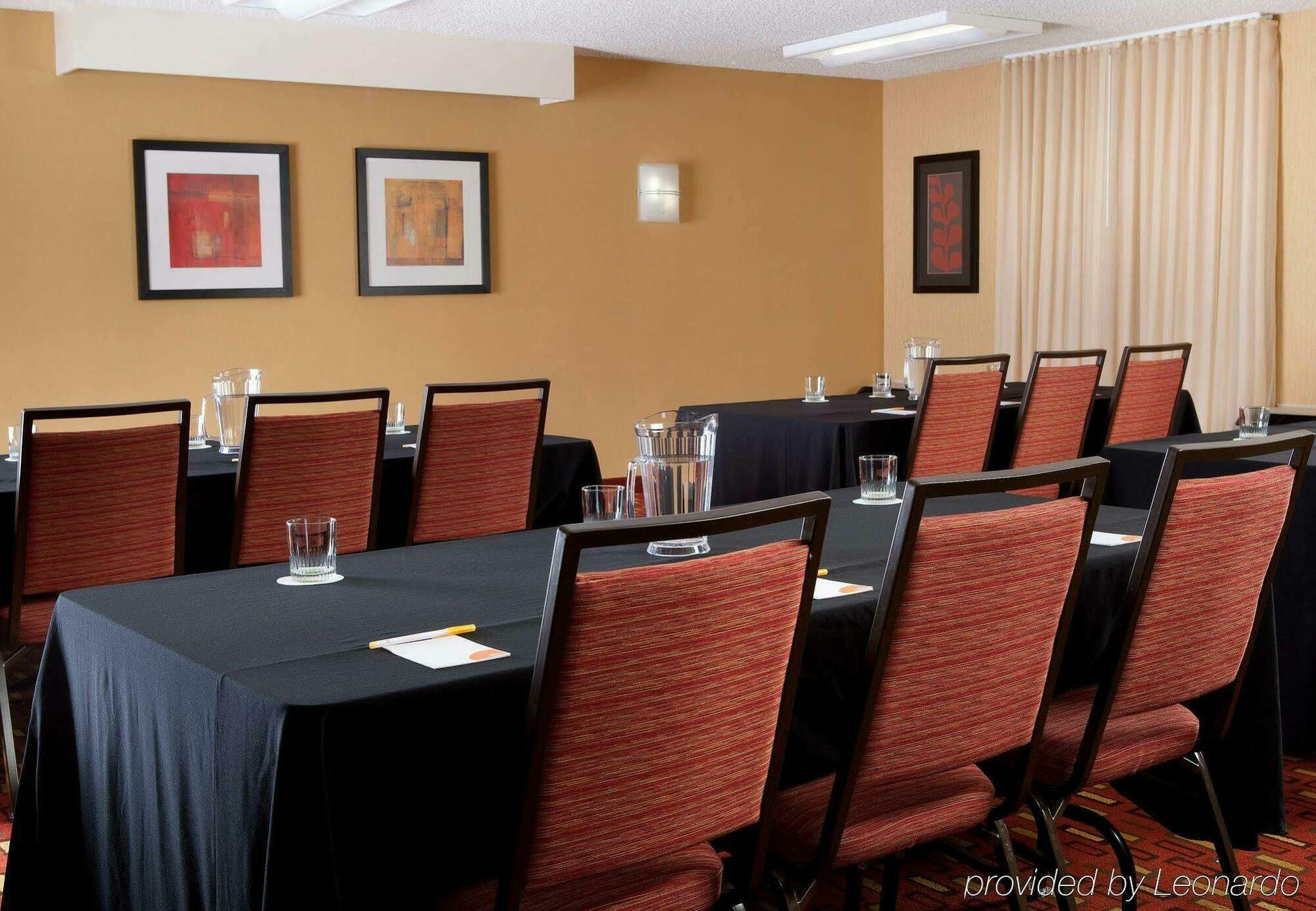 Courtyard Anaheim Buena Park Hotel Exterior photo